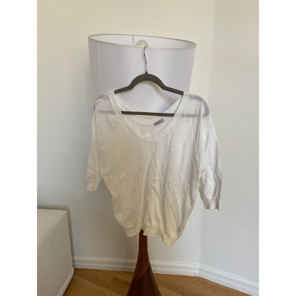 White jumper